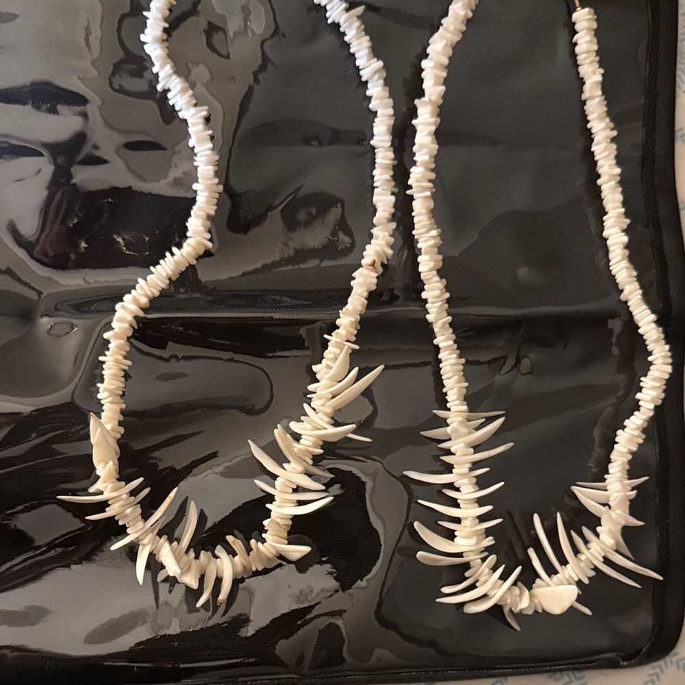 White Shell Necklace Set